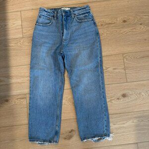NWT A&F Ankle Straight High Rise Jeans, 4 XShort